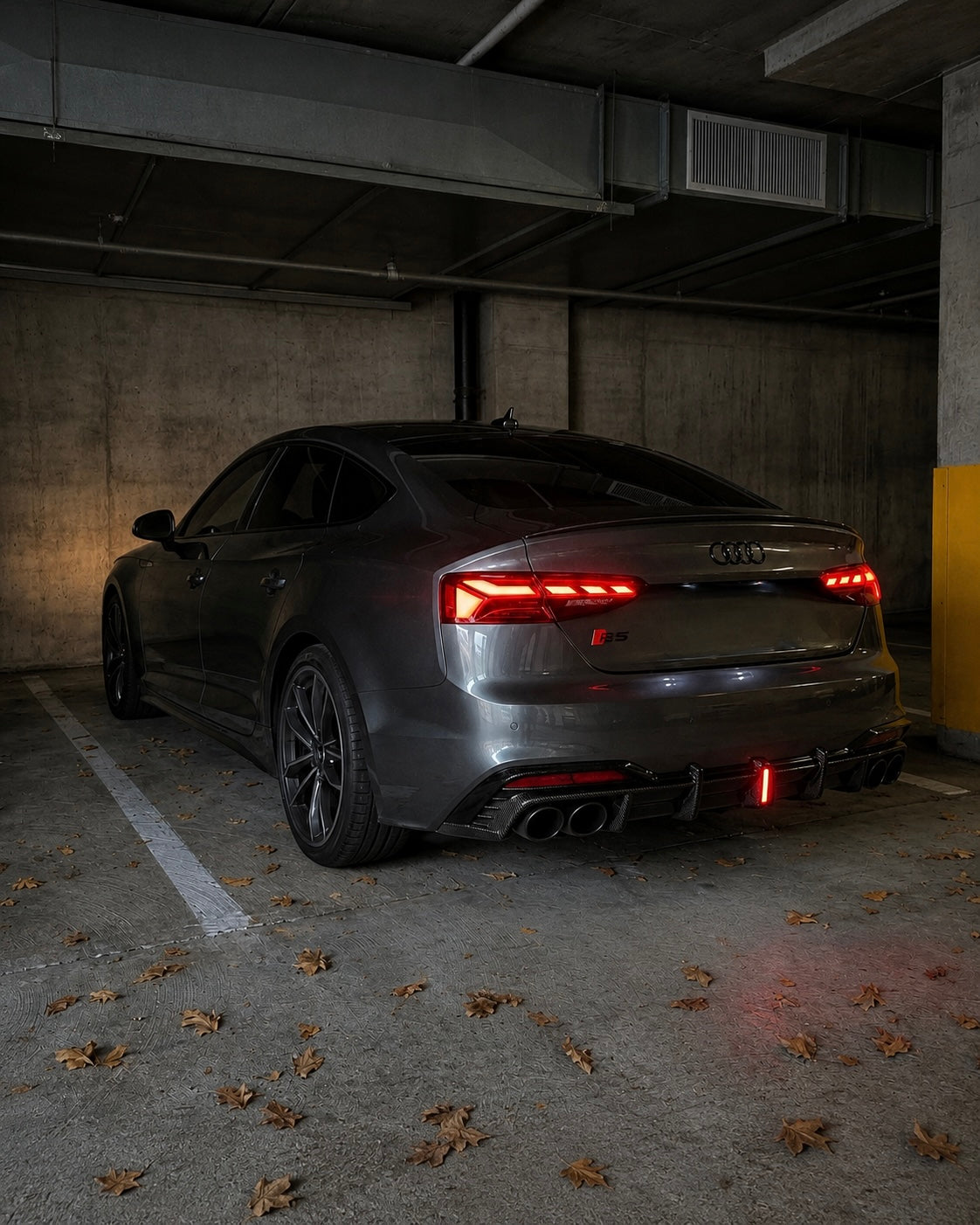 Audi A5/S5 B9.5 Facelift LED Diffuser With Exhaust Tips (2020-2024)