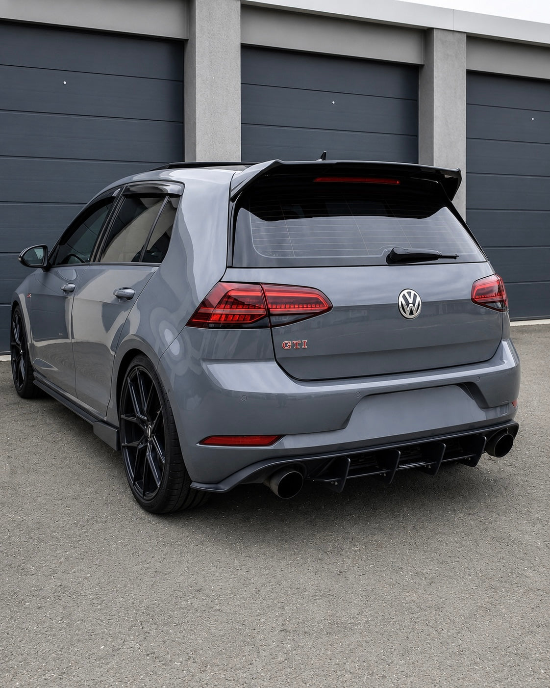 Volkswagen Golf 7.5 (MK7) GTI Facelift Diffuser Extention (2017-2020)