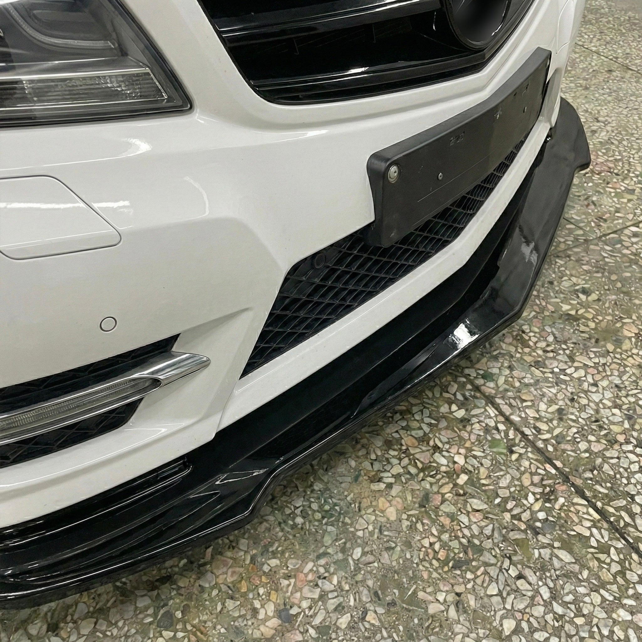 Front Lip Spoiler Mercedes C-Class W204 (2011-2014)
