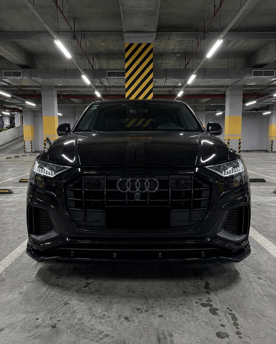 Audi Q8/SQ8 Pre-Facelift Front Lip Spoiler (2018-2023)
