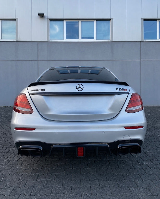Mercedes E-Class W213/S213 Diffuser With Exhaust Tips (2016-2020)