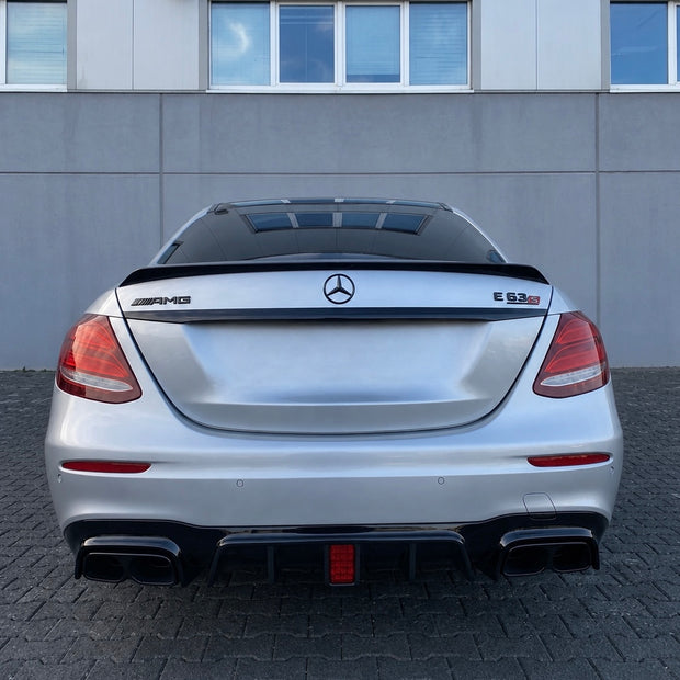 Mercedes E-Class W213/S213 Diffuser With Exhaust Tips (2016-2020)