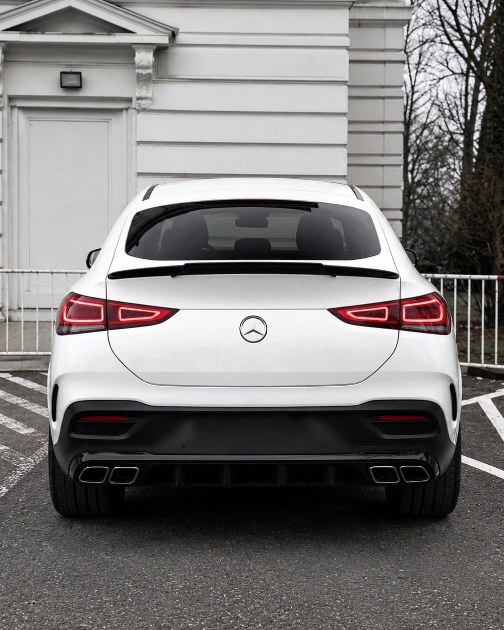 Mercedes GLE C167 Diffuser With Exhaust Tips (2019+)