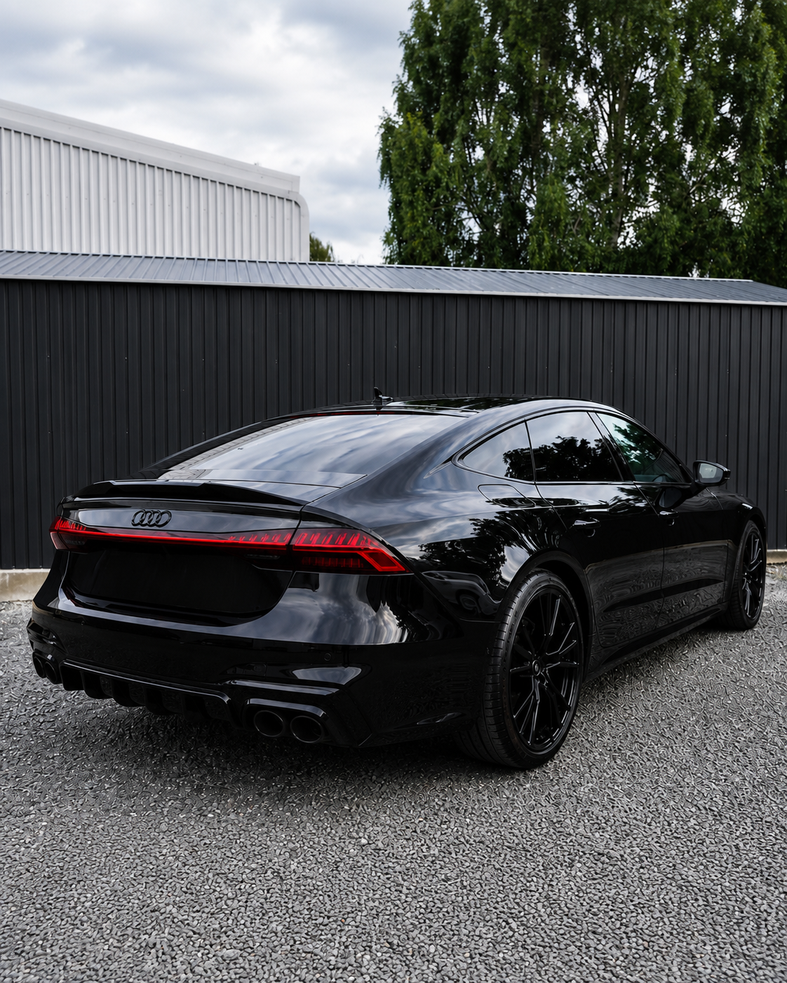 Audi A7/S7 C8/C8.5 Diffuser With Exhaust Tips (2018-2025)