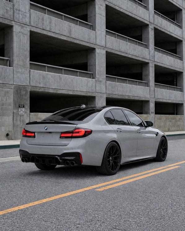 BMW 5-Series / M5 G30/G31/F90 Diffuser With Exhaust Tips  (2017-2023)