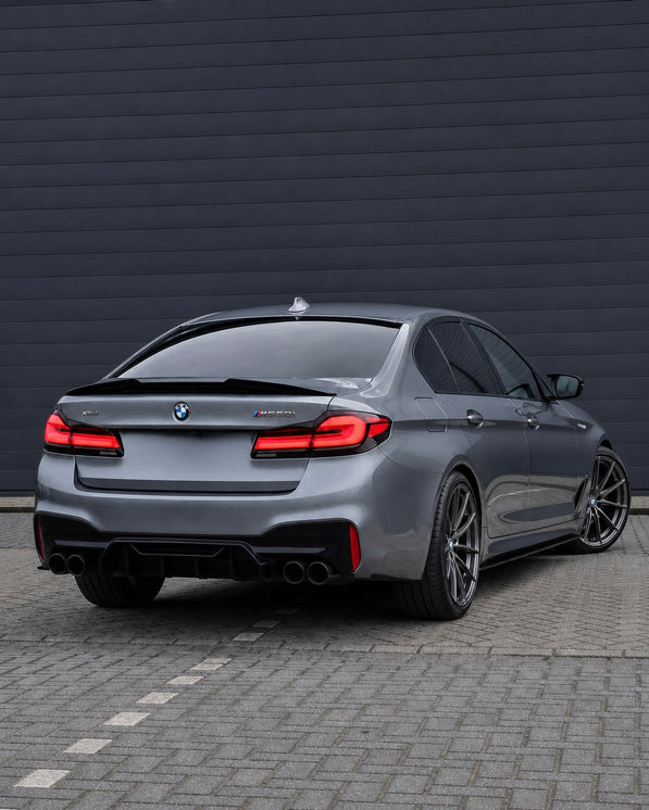 BMW 5-Series / M5 G30/G31/F90 Diffuser With Exhaust Tips  (2017-2023)