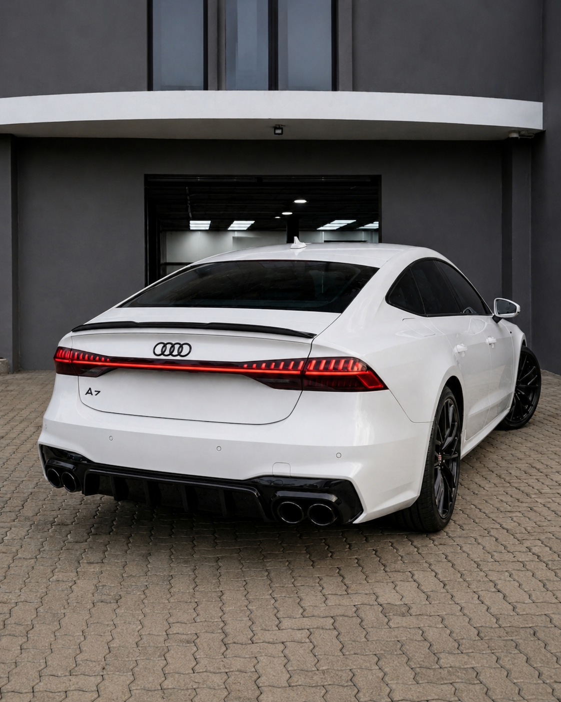 Audi A7/S7 C8/C8.5 Diffuser With Exhaust Tips (2018-2025)