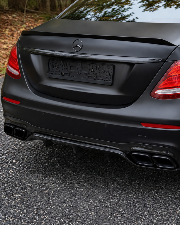 Mercedes E-Class W213/S213 Diffuser With Exhaust Tips (2016-2020)